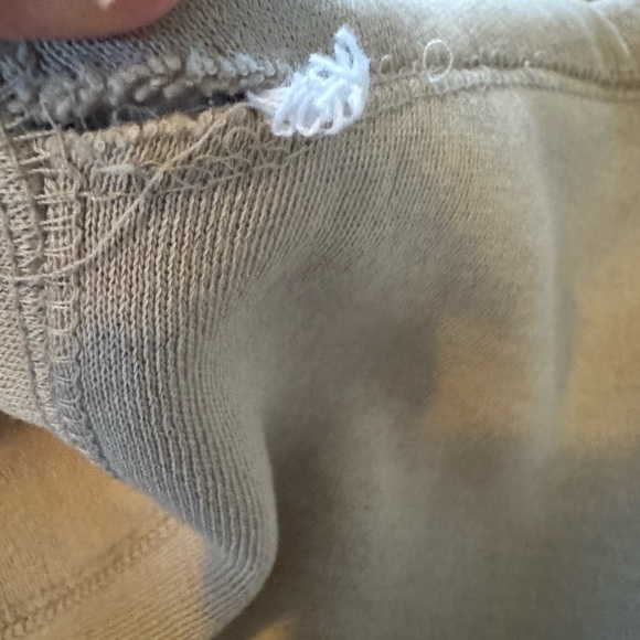 Vintage Winnie the Pooh Cream Sweatshirt - Picture 6 of 6